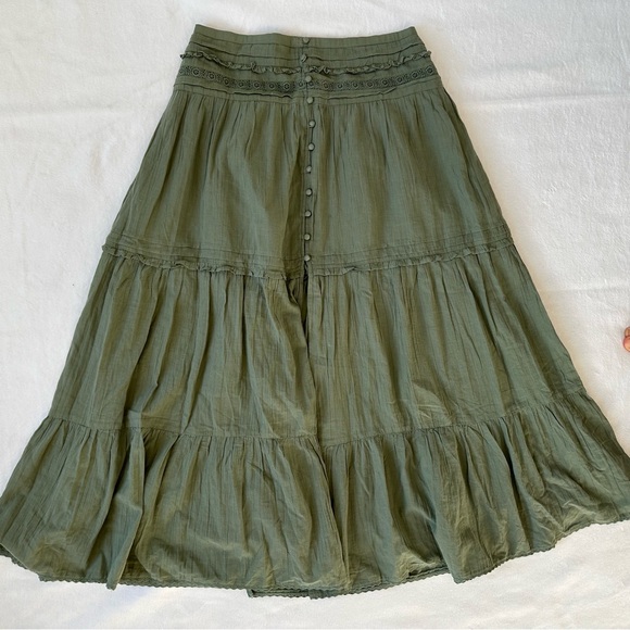 Aerie NWT Green Cotton Gauzy Tiered Skirt Smocked Waist Long Front Slit, size L - Picture 9 of 16